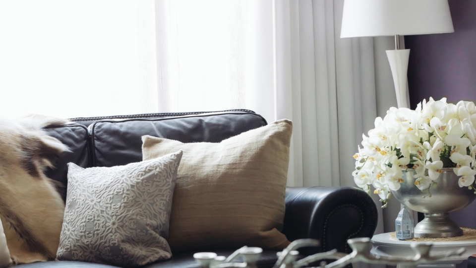 Why interest sometimes drops off